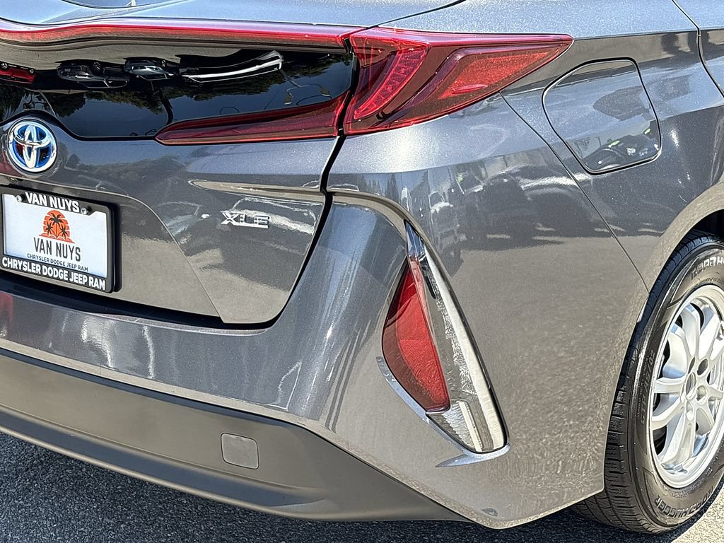 Used 2022 Toyota Prius Prime XLE FWD image 5