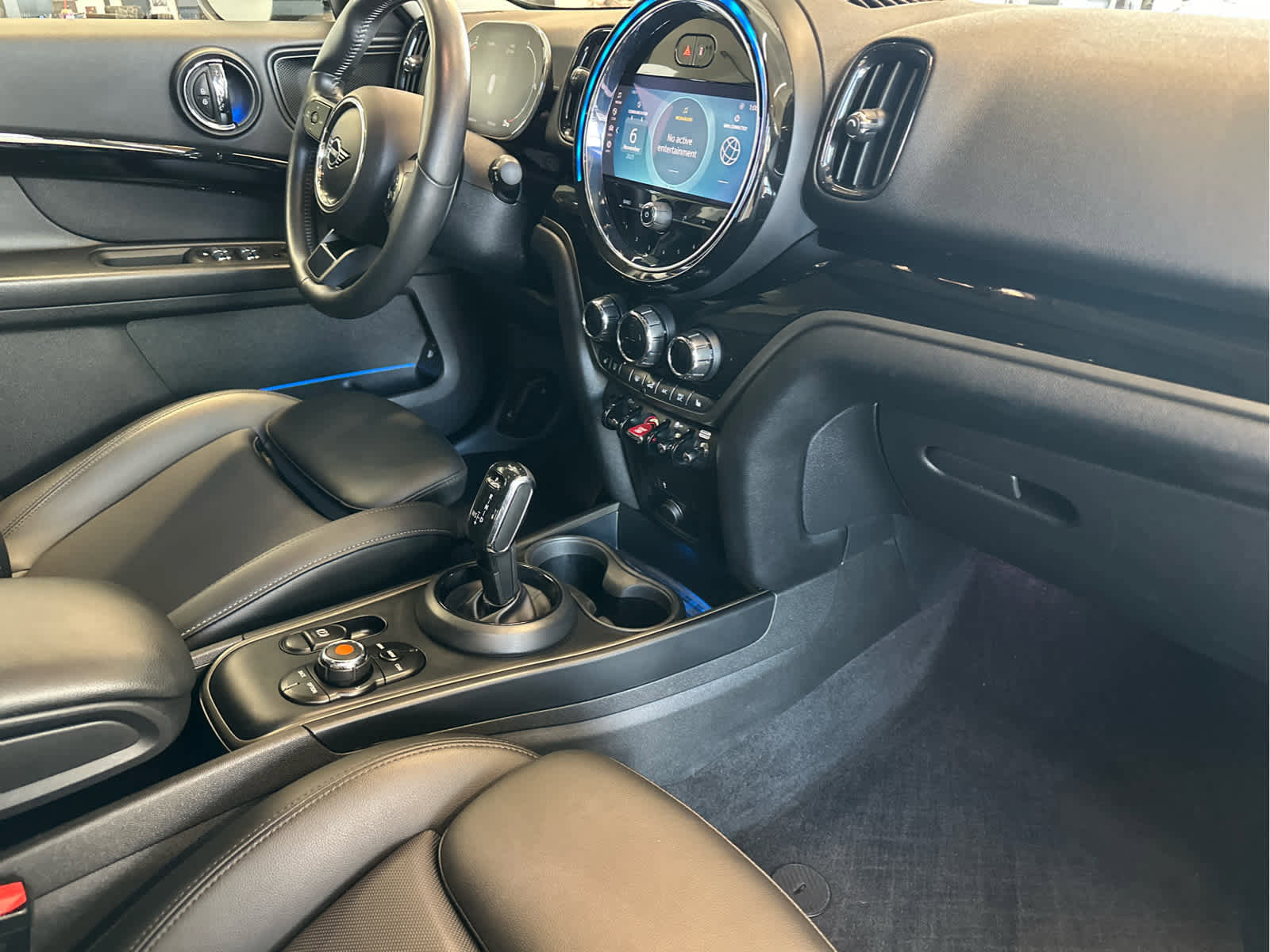 Used 2022 MINI Cooper Countryman S w/ Storage Package image 10