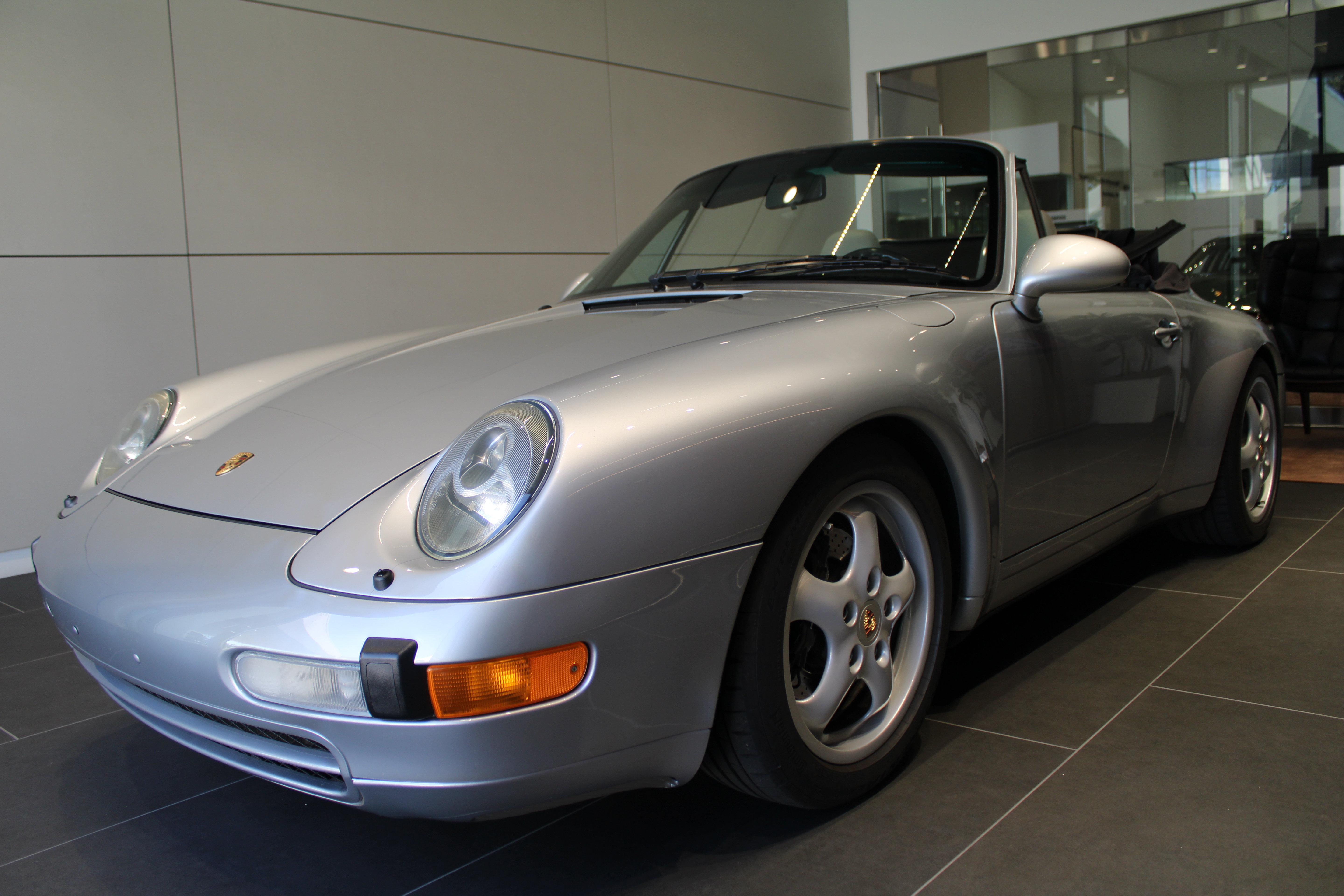 Used 1996 Porsche 911 Cabriolet image 47