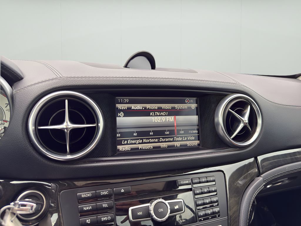 Used 2016 Mercedes-Benz SL 400 image 13