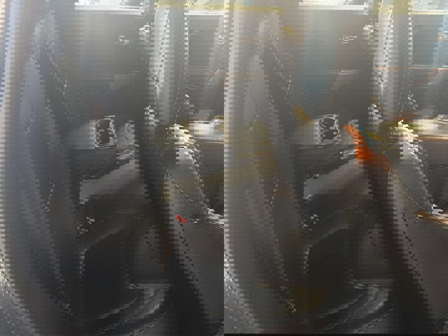 Used 2017 Jeep Cherokee Limited image 16