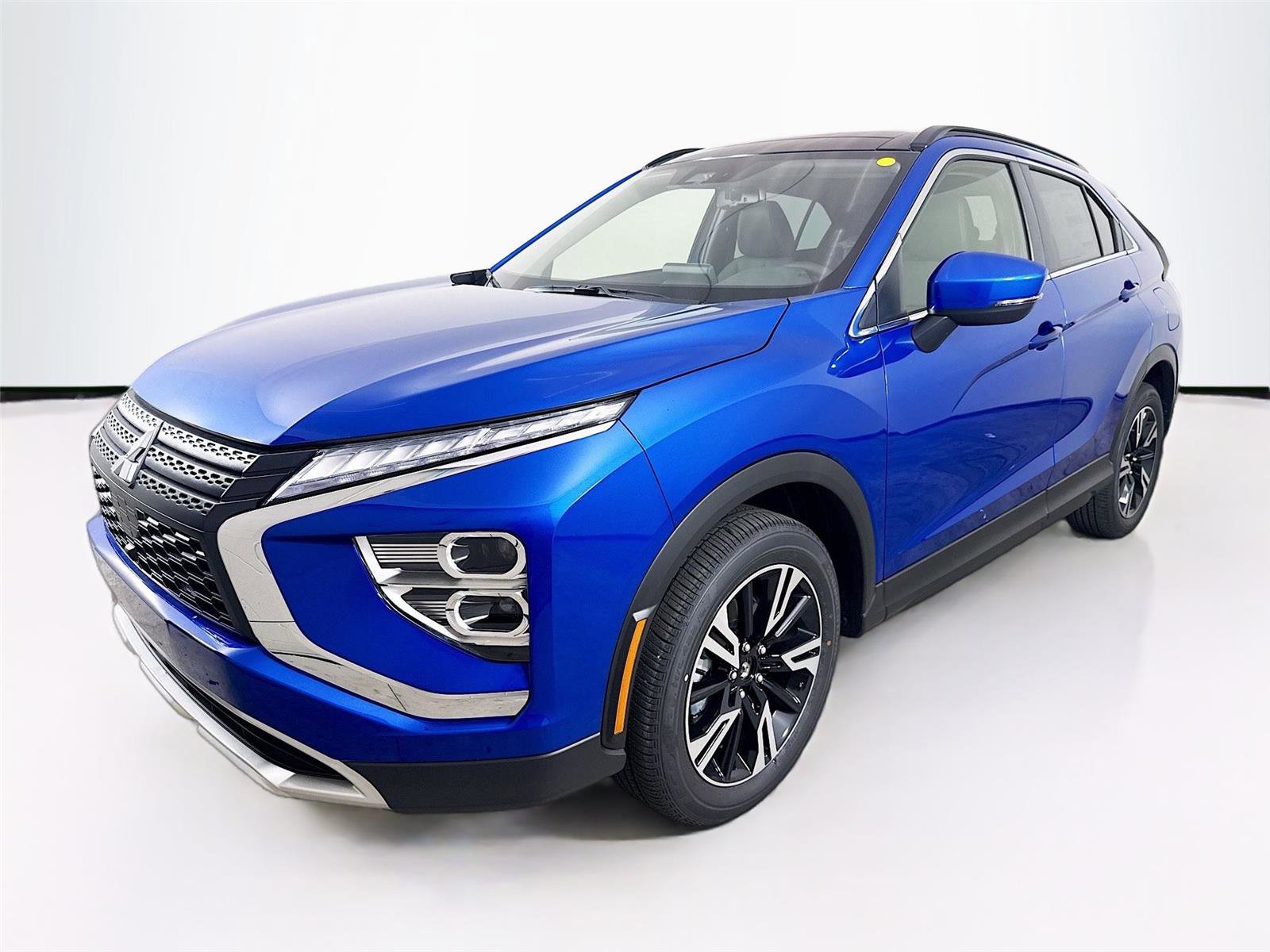 New 2026 Mitsubishi Eclipse Cross Black Edition image 3
