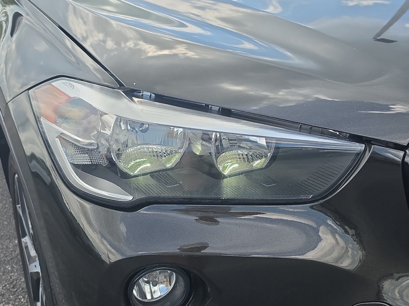 Used 2019 BMW X1 xDrive28i w/ Convenience Package AWD/4WD image 5