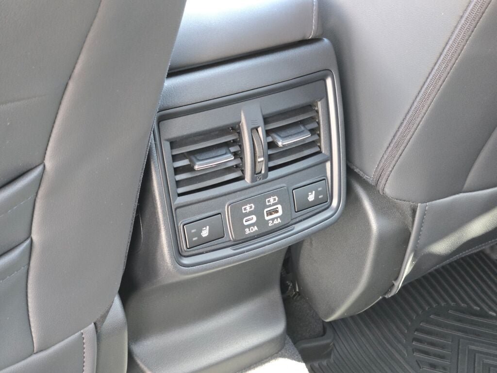 New 2026 Subaru Outback Touring XT AWD/4WD image 18