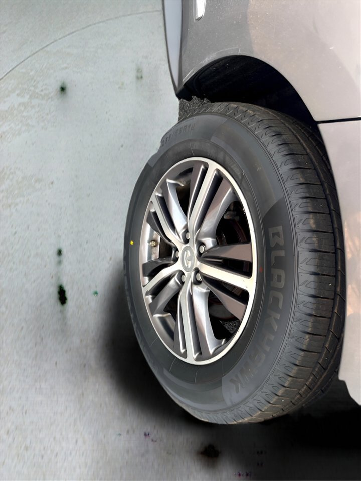 Used 2019 INFINITI QX60 Luxe w/ Essential Package image 40