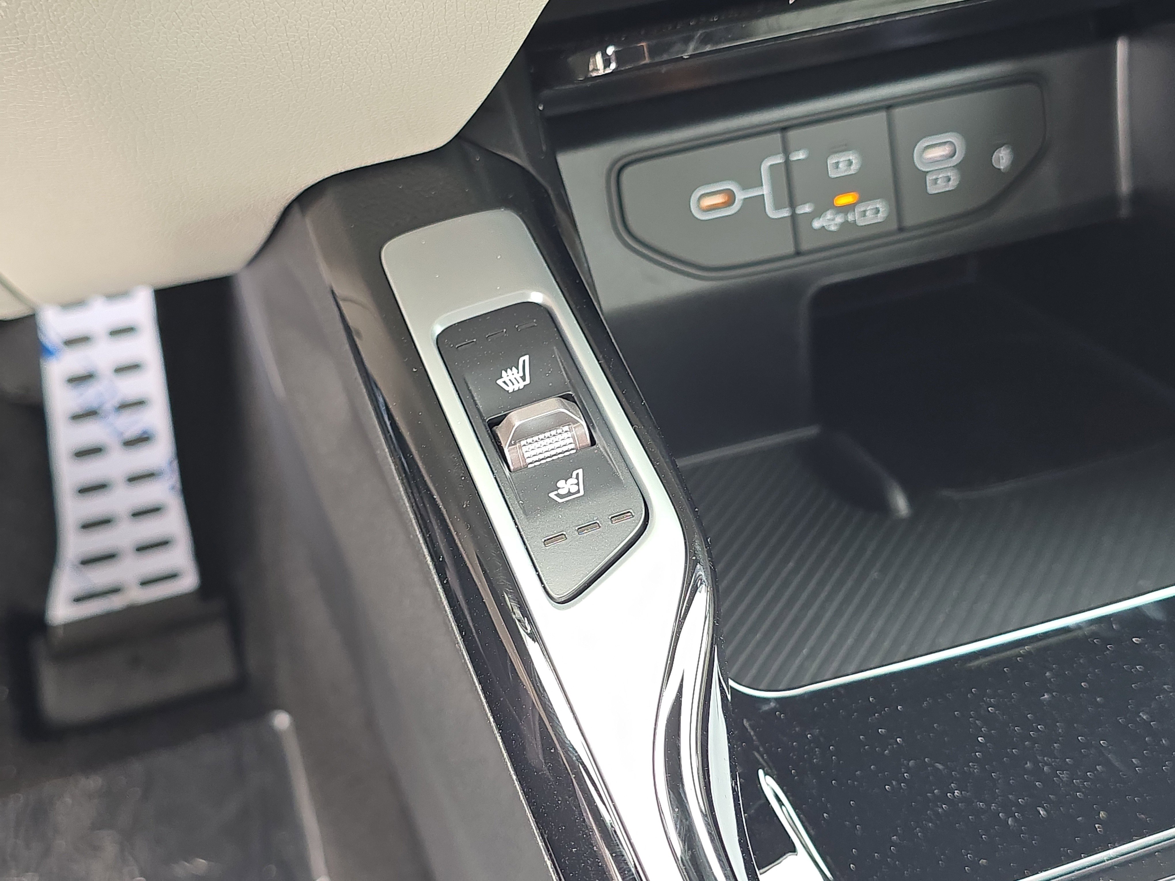 New 2026 Kia Sorento SX Prestige image 30