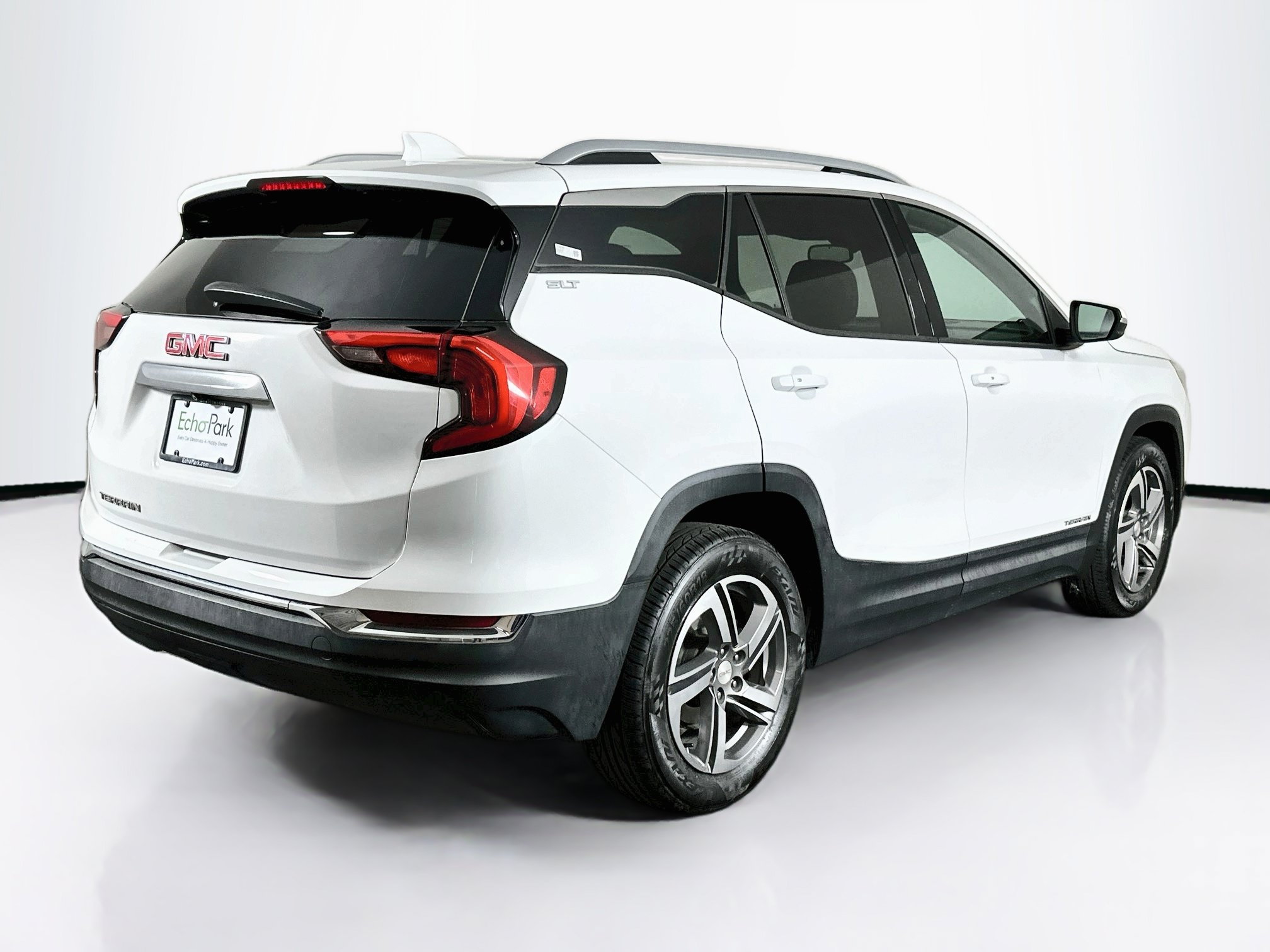 Used 2019 GMC Terrain SLT w/ Preferred Package FWD image 9