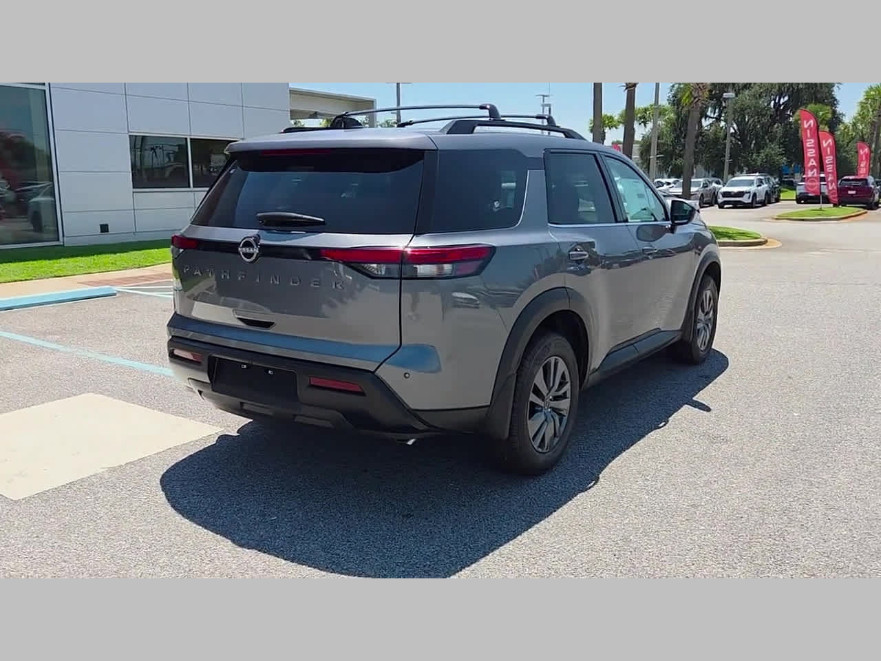 New 2026 Nissan Pathfinder SV w/ Cargo Package FWD image 32