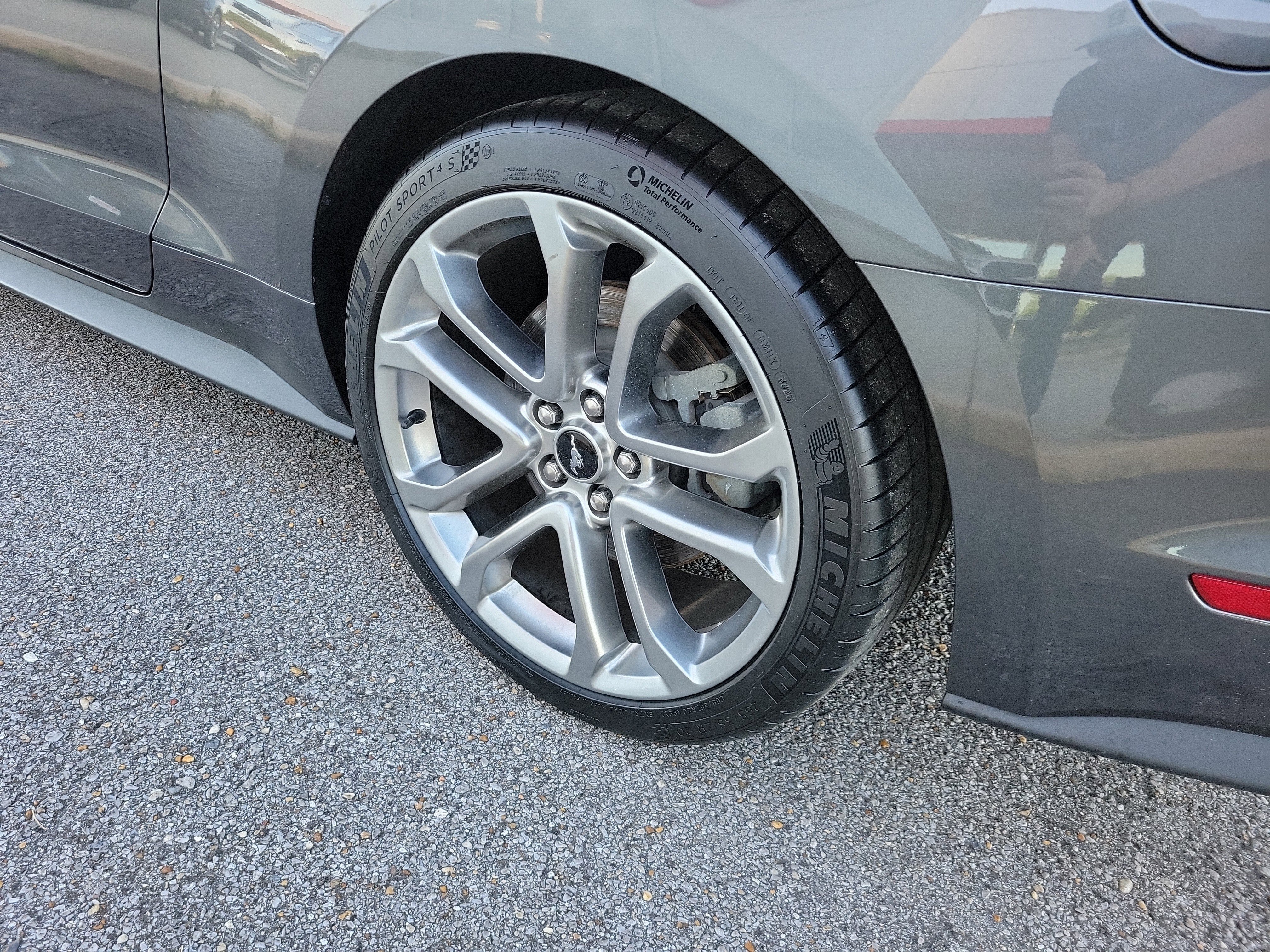 Used 2019 Ford Mustang GT Premium image 26