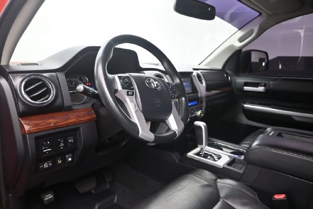 Used 2016 Toyota Tundra Limited w/ Limited Premium Package AWD/4WD image 7