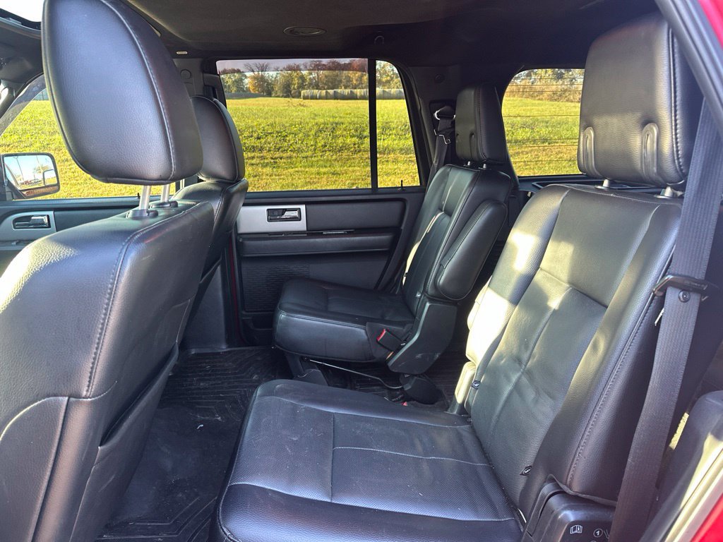 Used 2015 Ford Expedition Limited w/ Equipment Group 301A AWD/4WD image 13