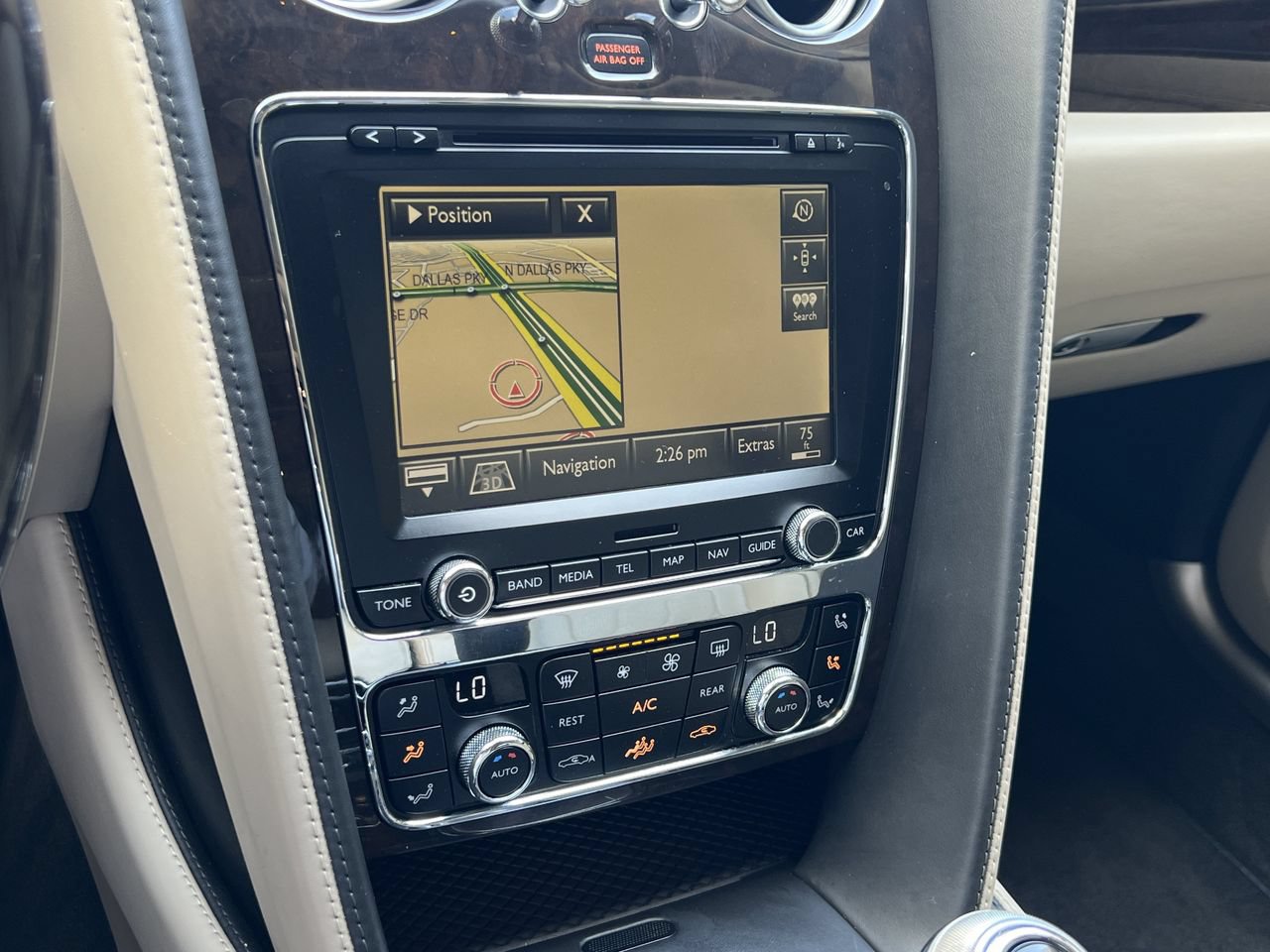 Used 2014 Bentley Flying Spur W12 AWD/4WD image 16