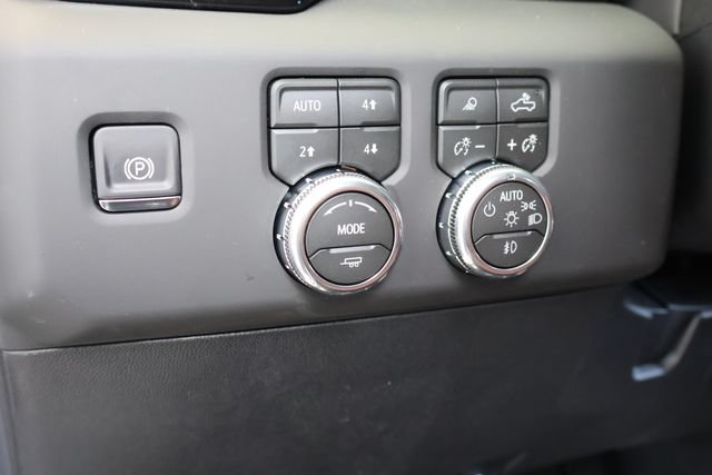 New 2026 GMC Sierra 3500 Denali Ultimate AWD/4WD image 23