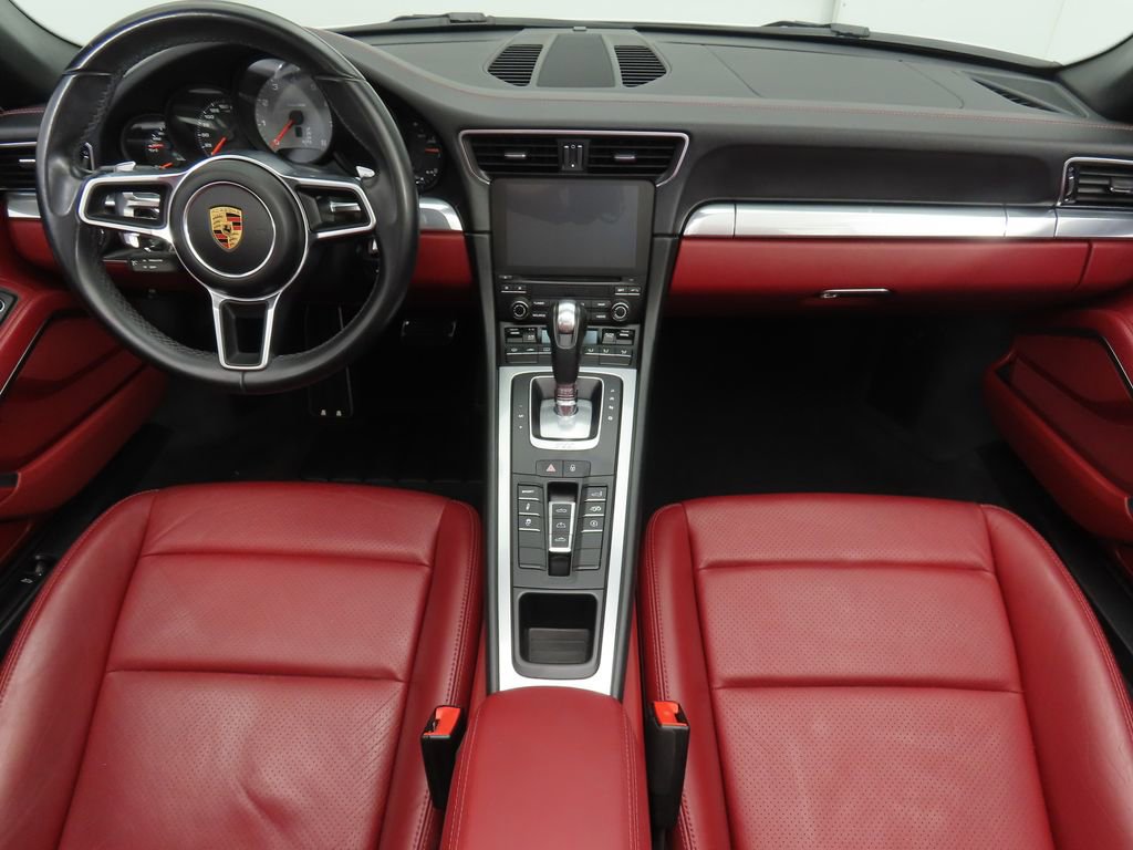 Used 2019 Porsche 911 Carrera S image 13