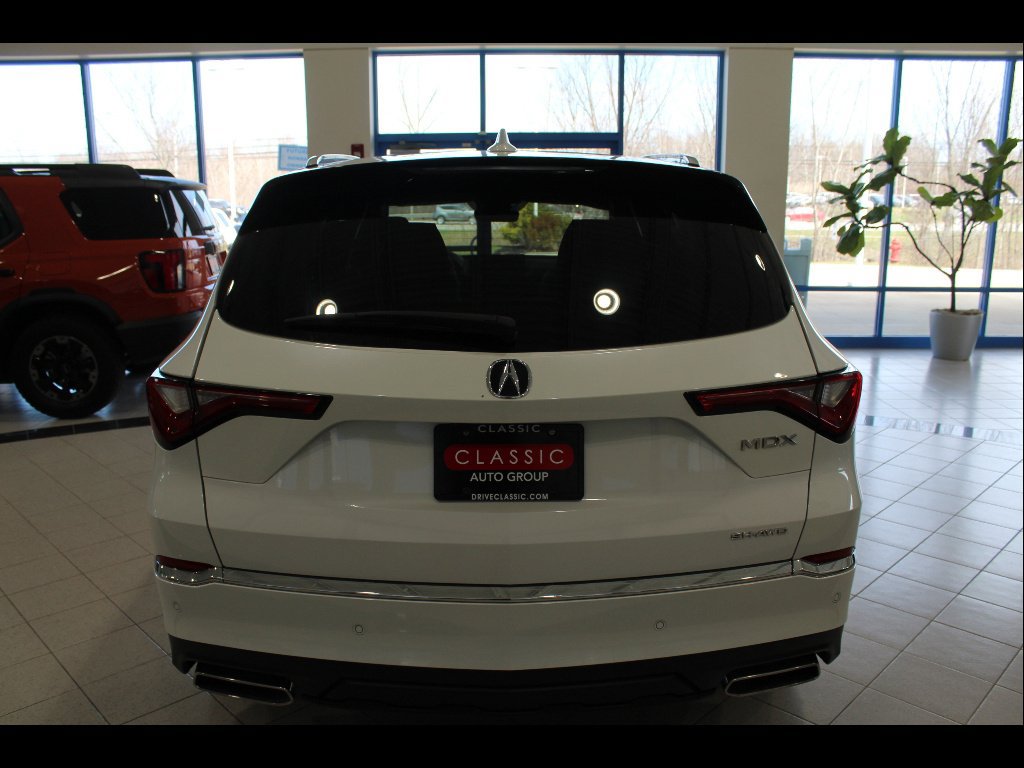Used 2023 Acura MDX w/ Advance Package AWD/4WD image 6