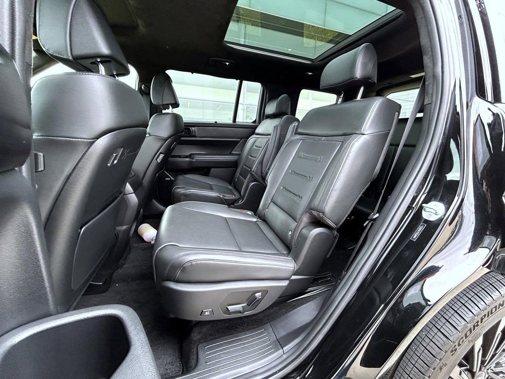 Used 2025 Hyundai Santa Fe Calligraphy image 22