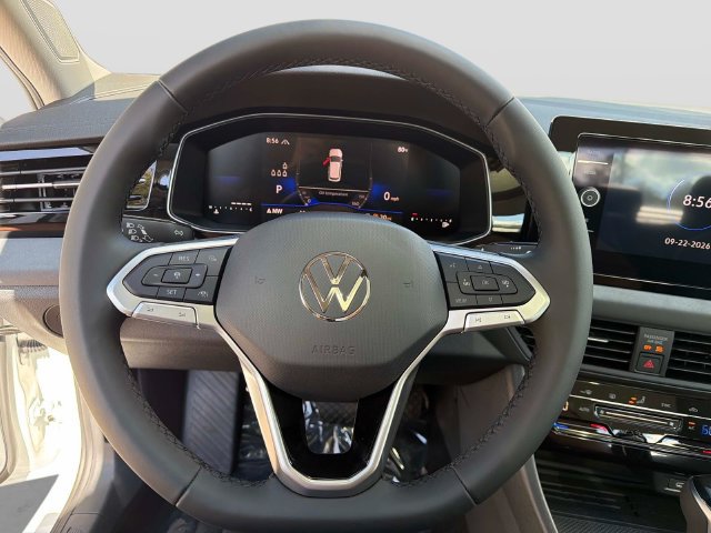 New 2027 Volkswagen Jetta SE FWD image 23