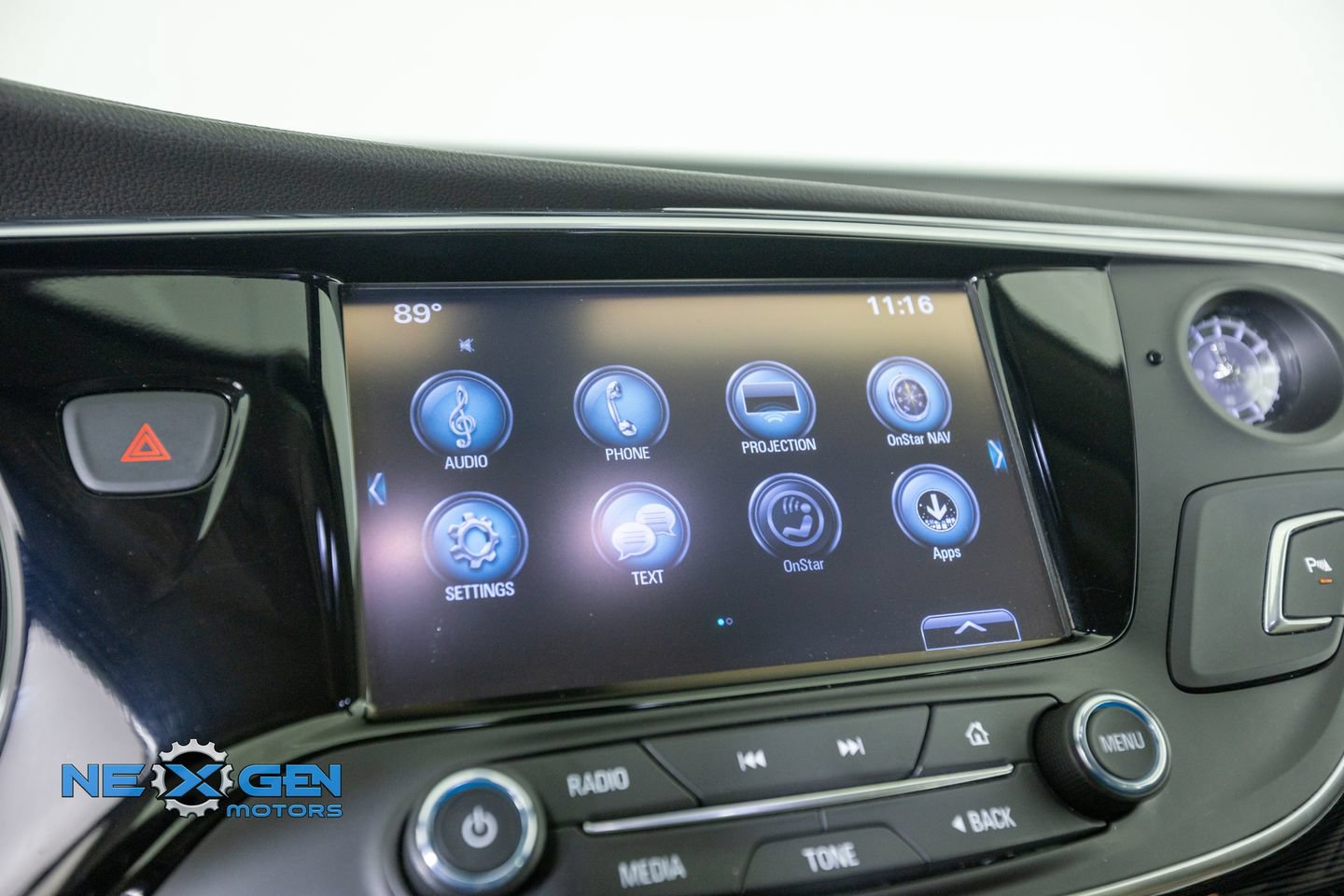 Used 2018 Buick Envision Preferred FWD image 17