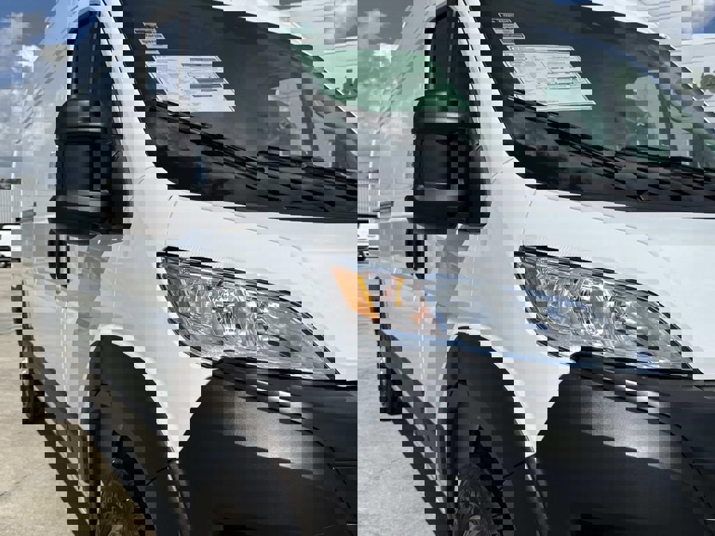 New 2026 RAM ProMaster 2500 w/ Convenience Group image 19