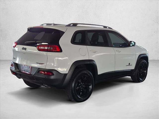 Used 2017 Jeep Cherokee Trailhawk w/ Comfort/Convenience Group AWD/4WD image 5