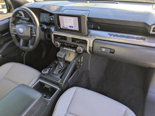 Used 2024 Toyota Tacoma SR5 AWD/4WD image 31