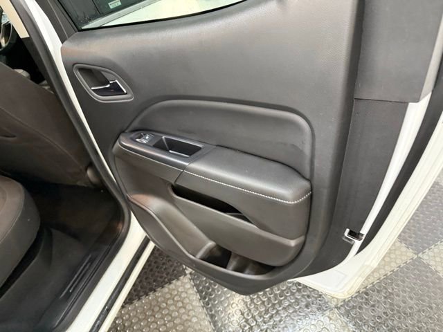 Used 2020 GMC Canyon SLE w/ Elevation Edition image 40