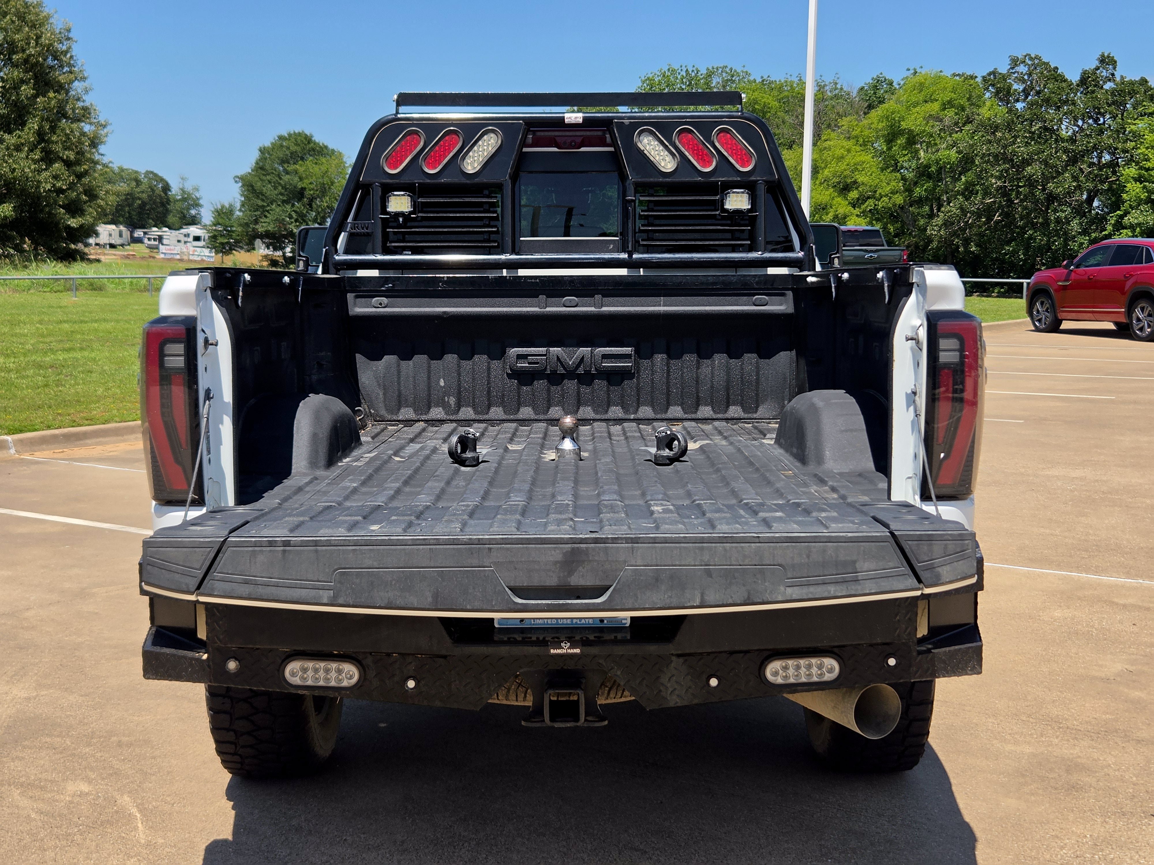 Used 2025 GMC Sierra 2500 AT4 w/ AT4 Premium Plus Package AWD/4WD image 27