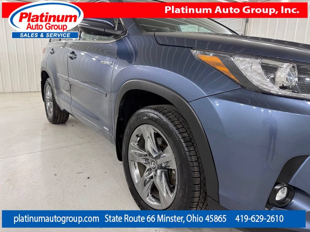 Used 2019 Toyota Highlander Limited Platinum AWD/4WD image 52