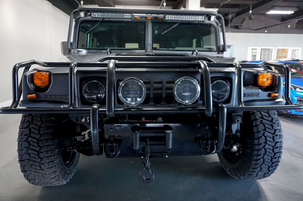 Used 2003 HUMMER H1 4-Door Wagon AWD/4WD image 17
