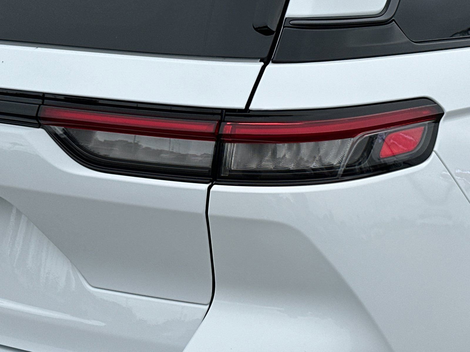 New 2026 Jeep Grand Cherokee Altitude AWD/4WD image 26