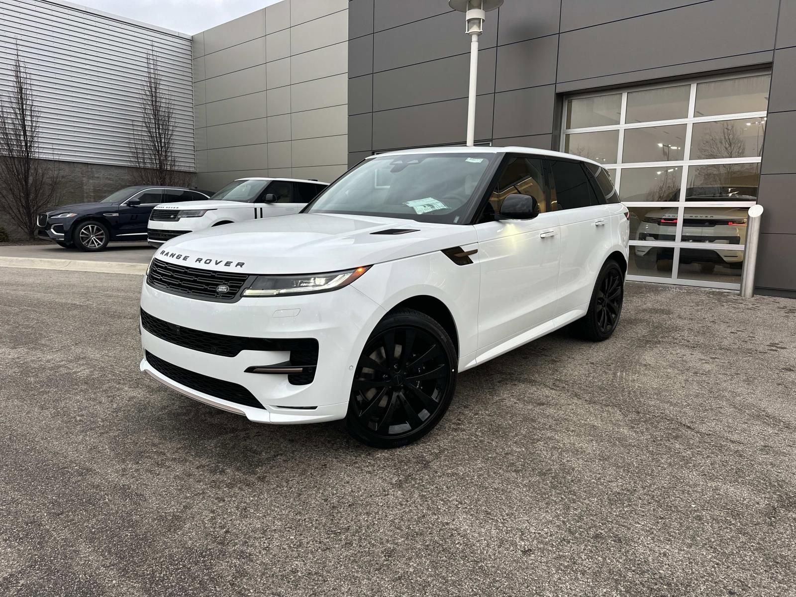 New 2026 Land Rover Range Rover Sport Dynamic SE