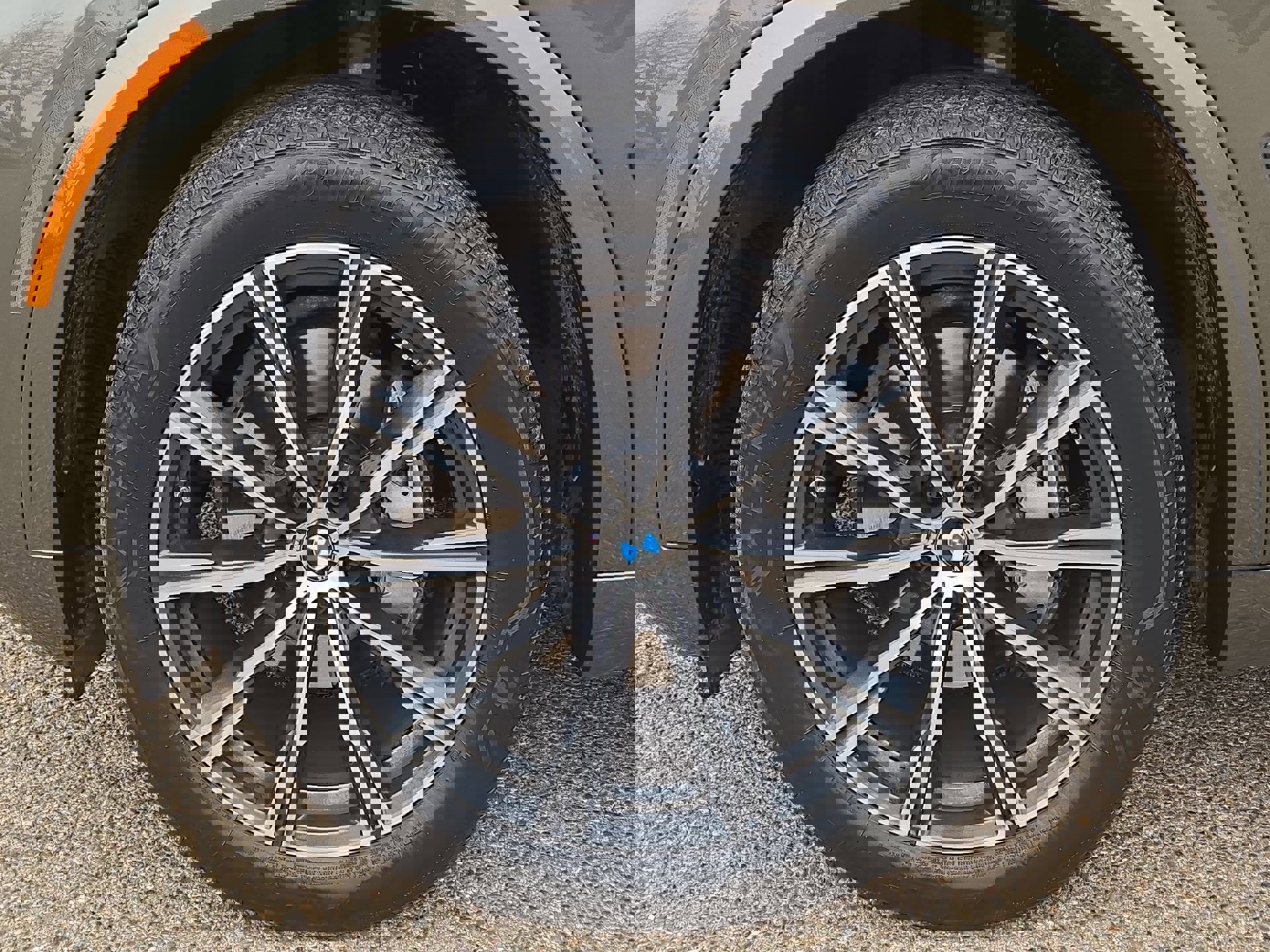 Certified 2024 BMW X5 xDrive40i w/ Executive Package image 11