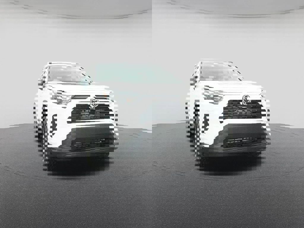 New 2025 Toyota RAV4 LE image 30