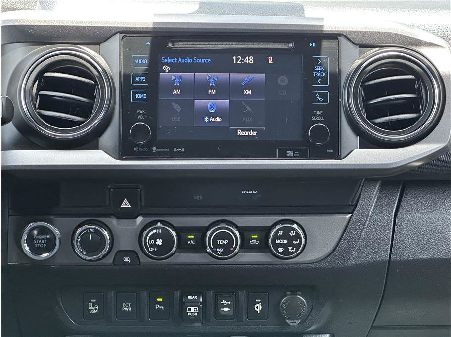 Used 2019 Toyota Tacoma TRD Sport w/ Technology Package AWD/4WD image 23