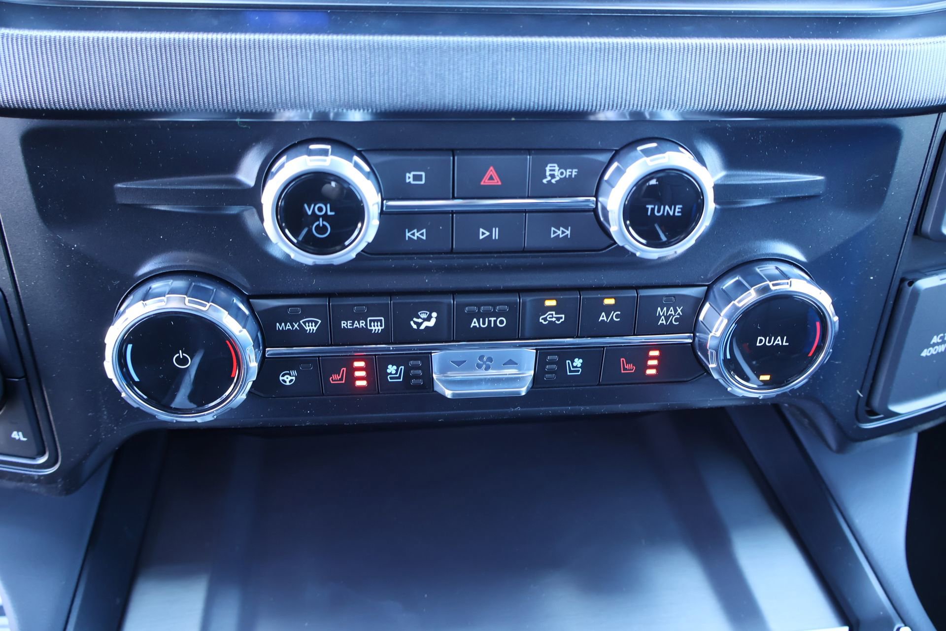 New 2026 Ford F350 Platinum AWD/4WD image 8