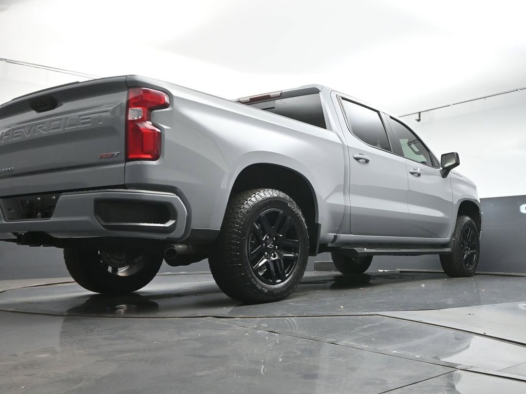 Used 2025 Chevrolet Silverado 1500 RST w/ Convenience Package II image 40