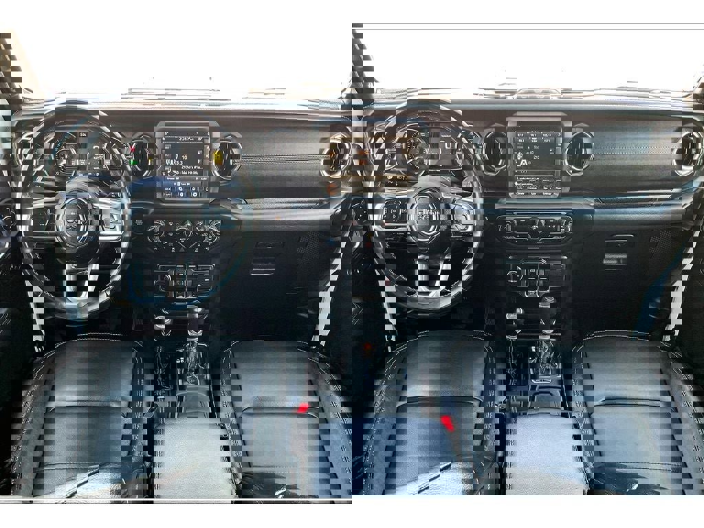 Used 2022 Jeep Wrangler Unlimited Sahara image 16