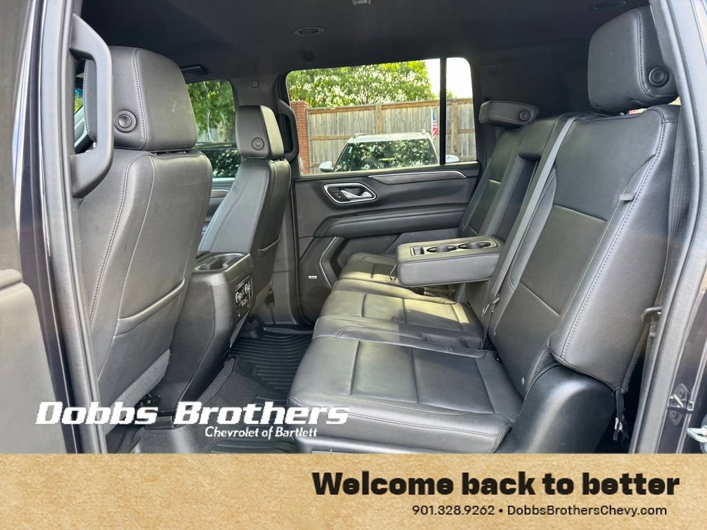 Used 2023 Chevrolet Suburban LT RWD image 33