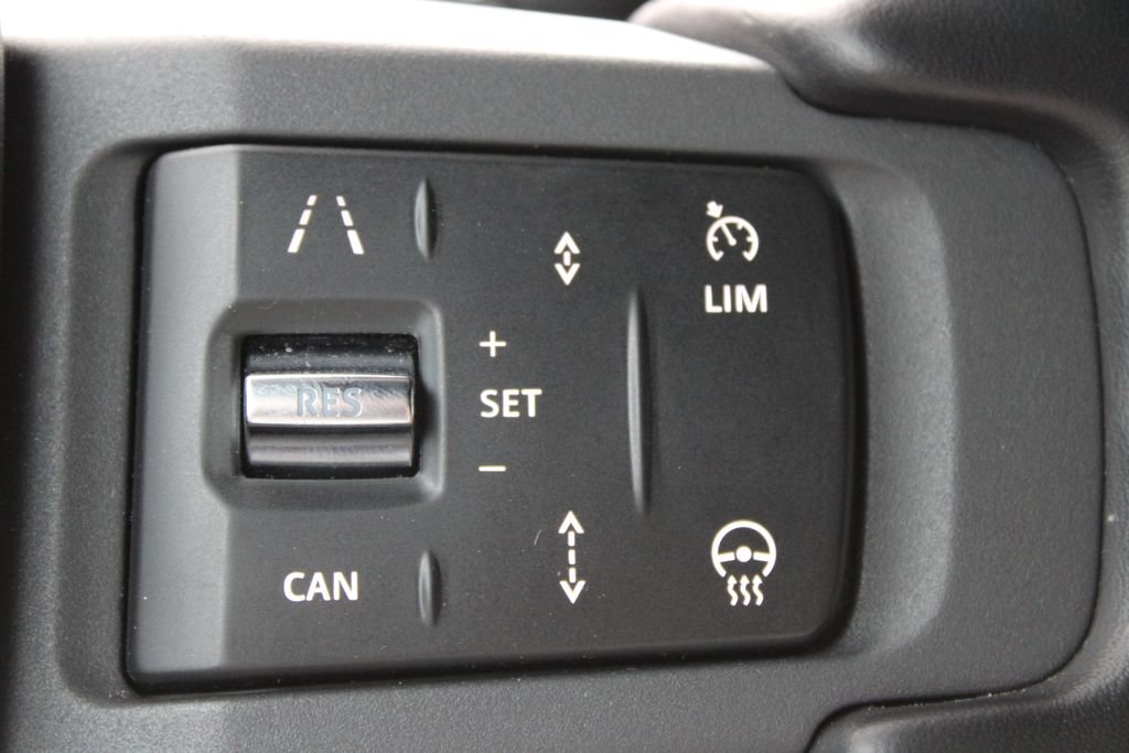 Used 2023 Land Rover Defender 90 X AWD/4WD image 20