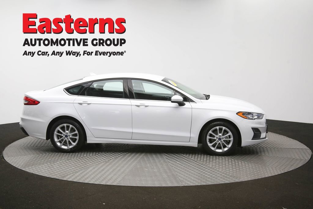 Used 2020 Ford Fusion SE FWD image 44