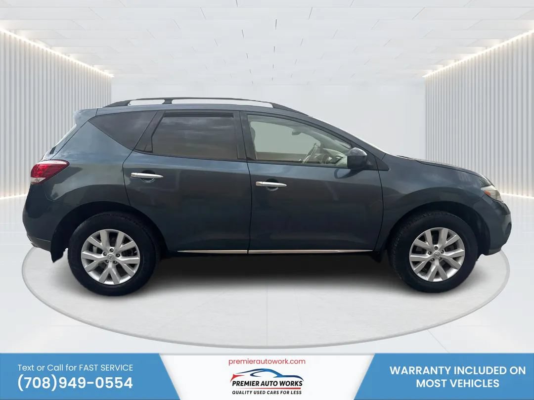 Used 2013 Nissan Murano SV w/ Value Pkg AWD/4WD image 8
