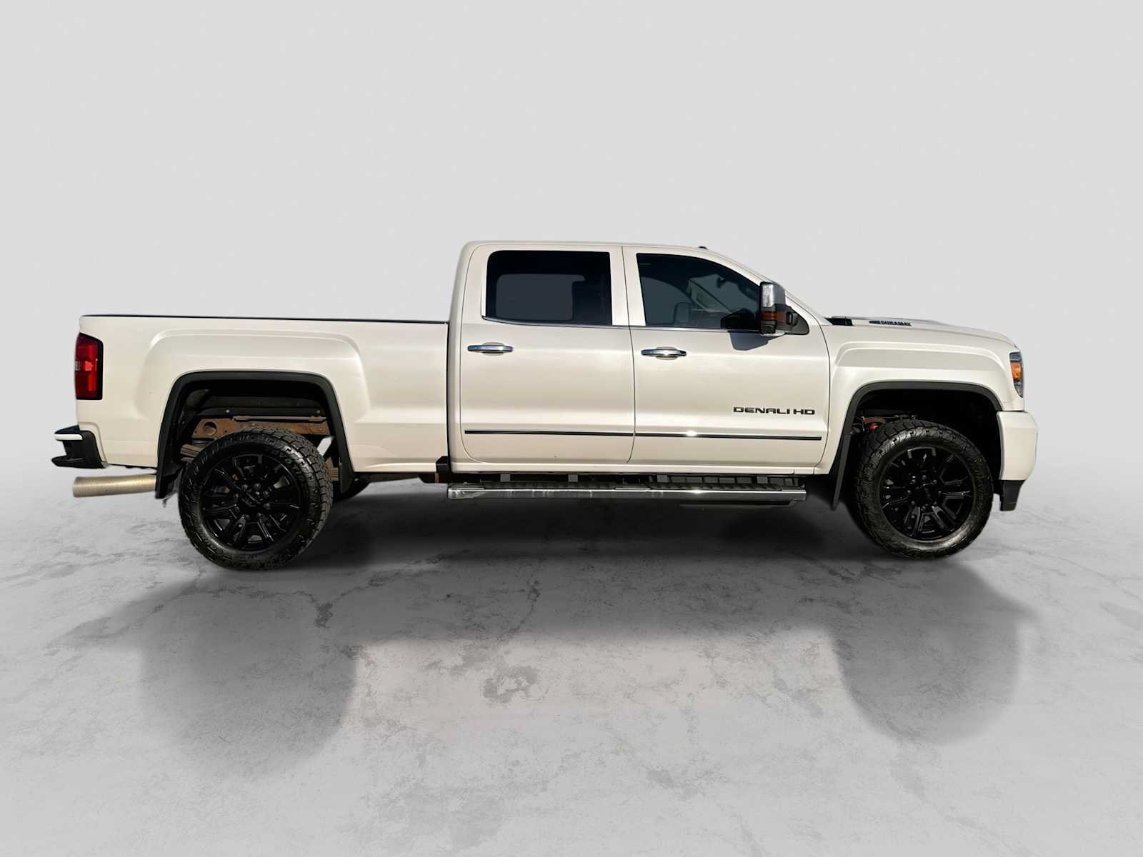 Used 2019 GMC Sierra 2500 Denali AWD/4WD image 7