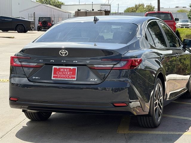 Used 2026 Toyota Camry XLE image 7