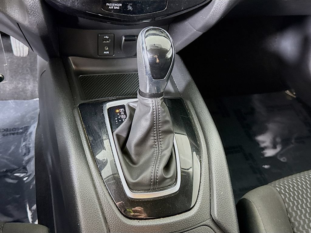 Used 2018 Nissan Rogue Sport S w/ S Appearance Package AWD/4WD image 8
