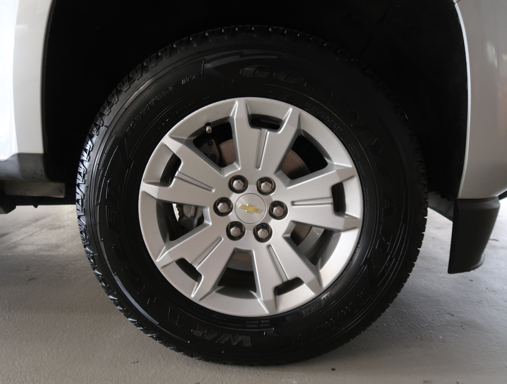 Used 2019 Chevrolet Colorado LT w/ Luxury Package, Chrome AWD/4WD image 43