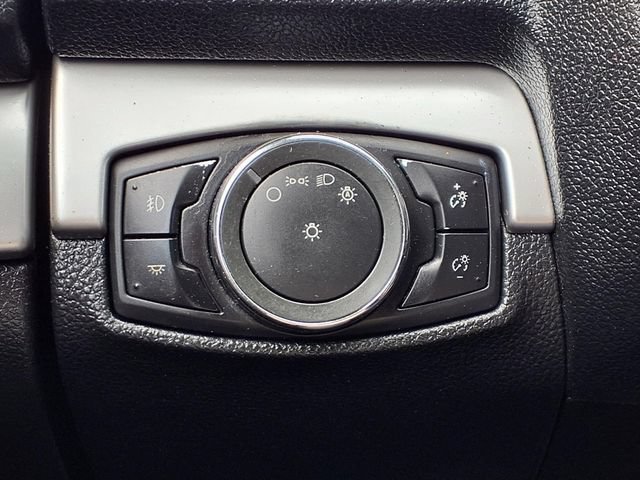 Used 2017 Ford Explorer XLT AWD/4WD image 14