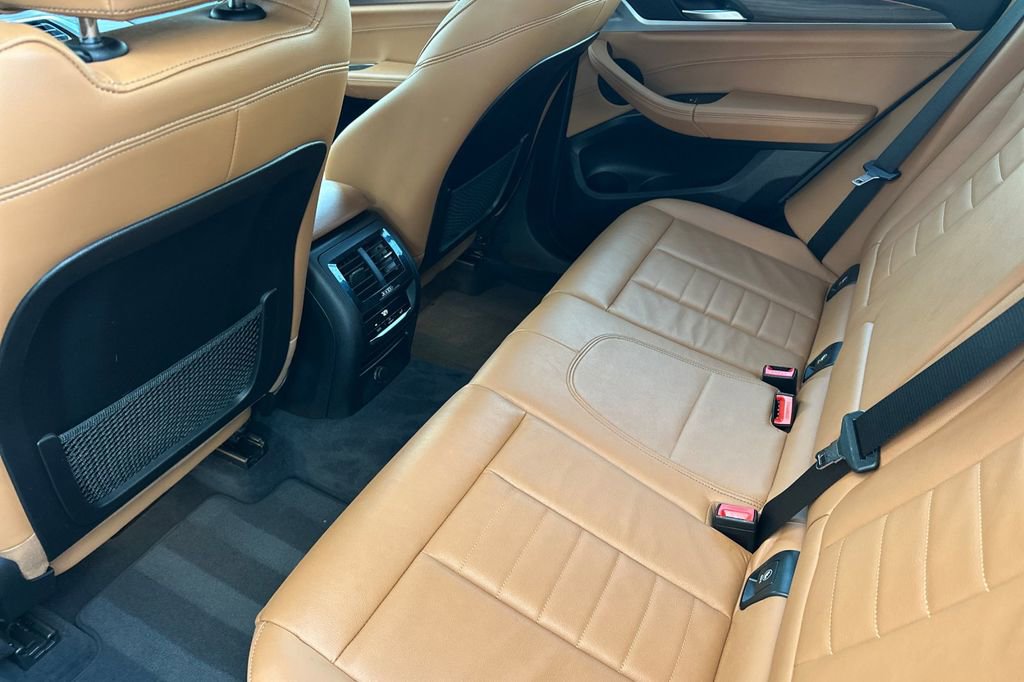 Used 2019 BMW X3 sDrive30i w/ Premium Package image 12