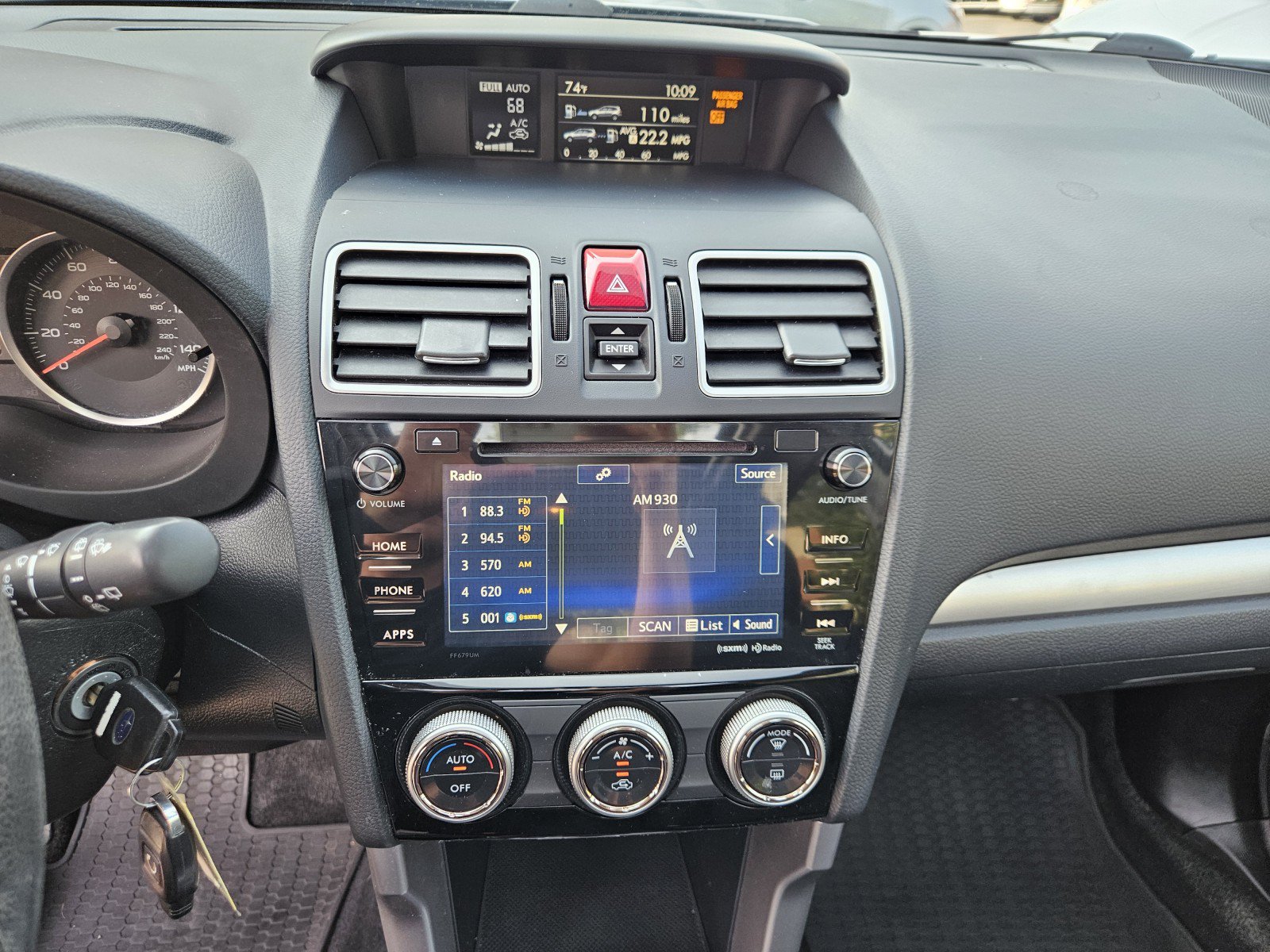 Used 2018 Subaru Forester 2.5i Premium w/ All-Weather Package AWD/4WD image 17
