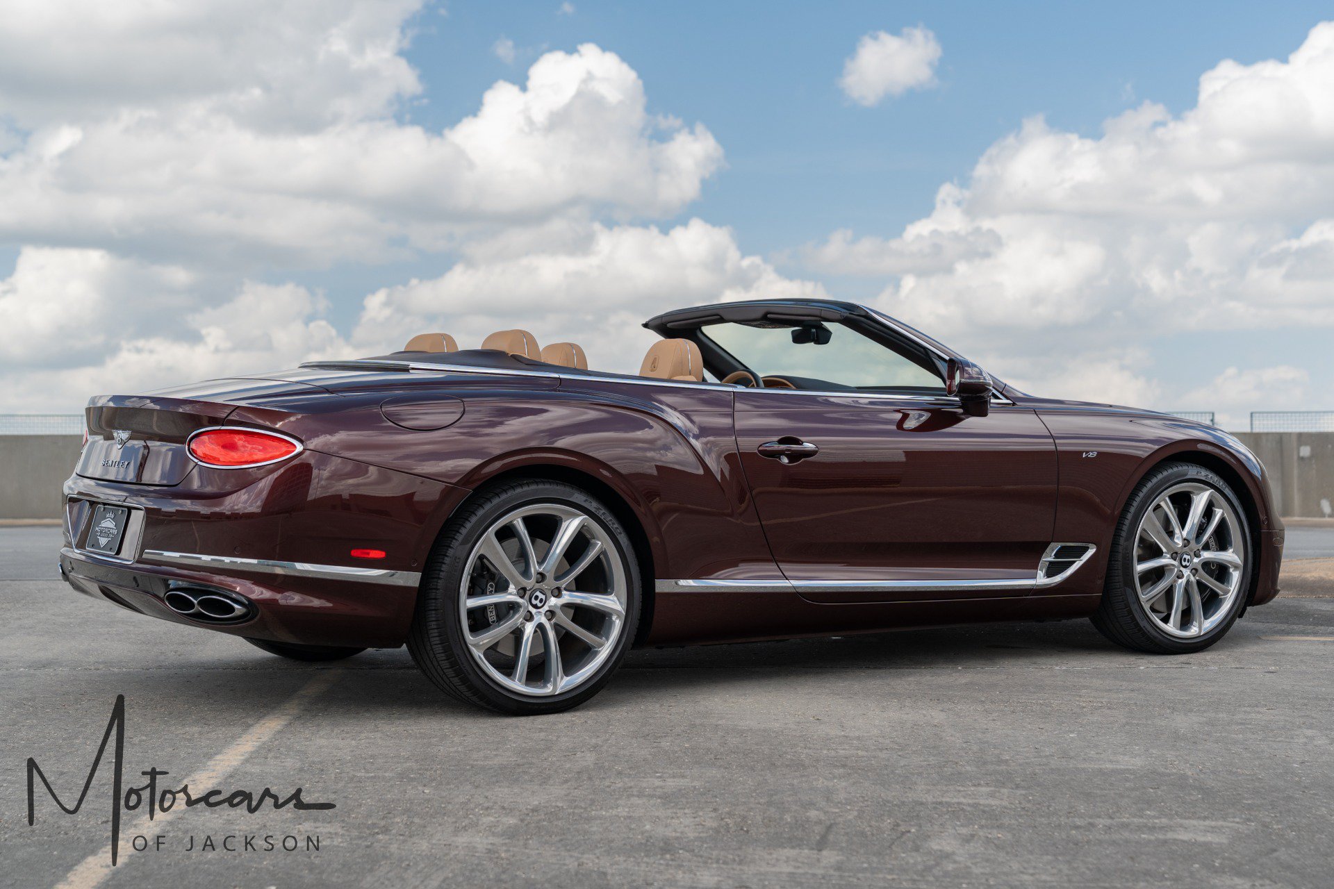Used 2021 Bentley Continental GT V8 AWD/4WD image 4