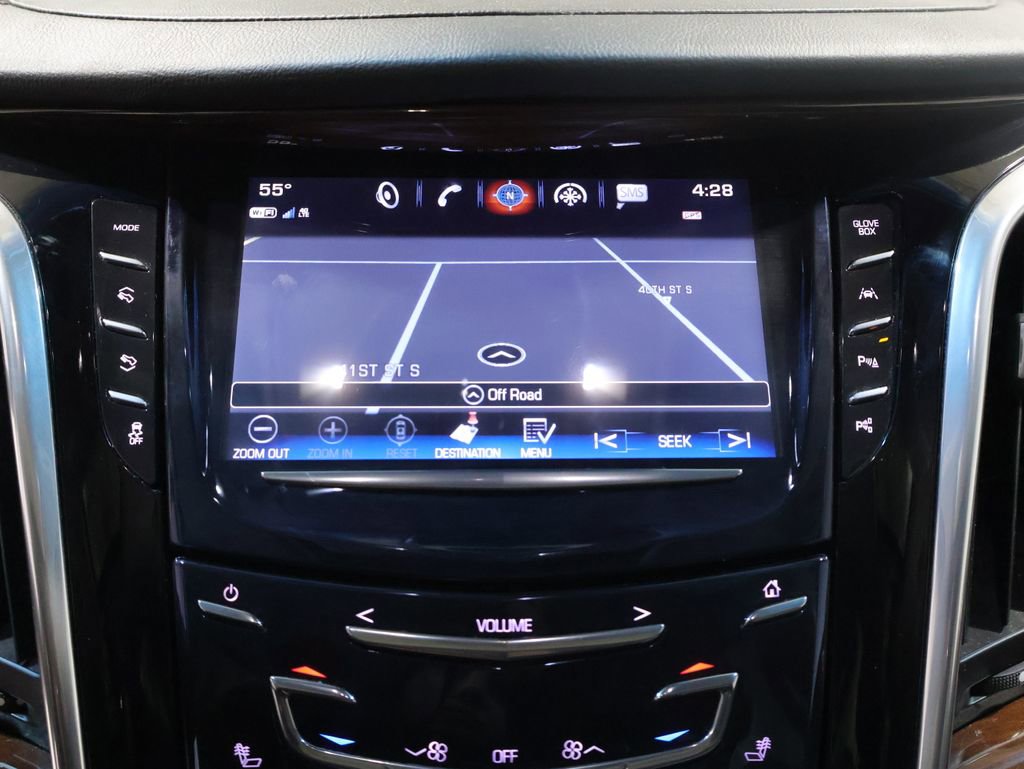 Used 2018 Cadillac Escalade ESV Premium Luxury AWD/4WD image 36